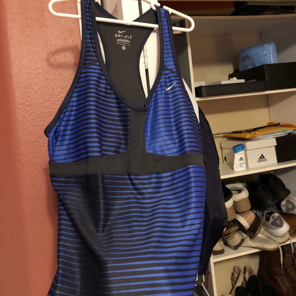 Nike Dir-Fit workout tank